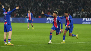 Jogadores do PSG festejam frente ao Brest