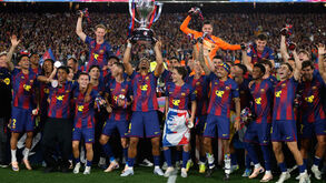 Barcelona vence El Clásico com o Real Madrid e sagra-se bicampeão espanhol