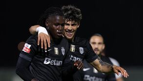 Jogadores do Sporting festejam frente ao Rio Ave