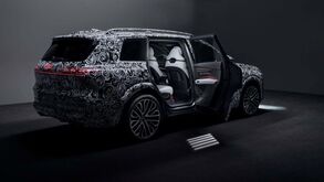 É enorme: Audi mostra interior do Q9 antes da estreia