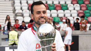 Campeões no Marítimo: João Moura e Vítor Matos homenageados na Câmara Municipal de Gaia