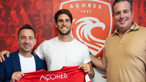 Gonçalo Paciência renova com o Santa Clara até 2028