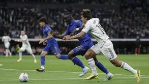 Jogo entre Real Madrid e Oviedo pela LaLiga no estádio
