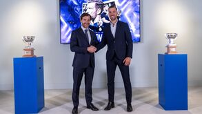 Daniel Chaves com André Villas-Boas, presidente do FC Porto