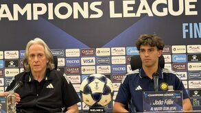 Jorge Jesus e João Félix no Al Nassr na antevisão à final da Champions 2 da Ásia