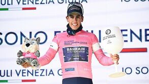 Eulálio conquista a 'maglia' pela Bahrain Victorious no Giro