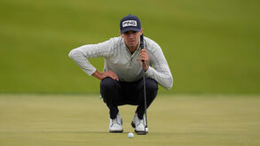 Alex Smalley e Maverick McNealy lideram PGA Championship após a segunda volta
