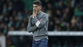 Renato Sousa é o novo treinador do Marinhense depois da estreia... em Alvalade