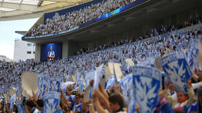 Estádio do Dragão em festa