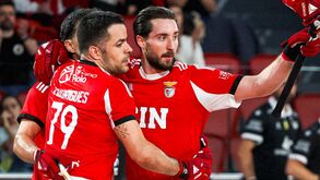 Benfica goleia Sanjoanense e adianta-se no playoff do Campeonato