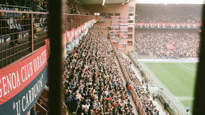 Vista geral do Luigi Ferraris, estádio do Génova