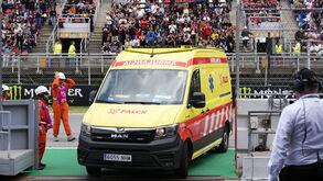 Zarco foi assistido em ambulância