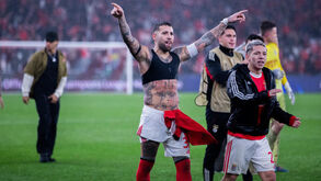 Otamendi e Prestianni juntos no Benfica