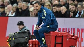 Vítor Pereira busca esclarecimentos sobre golo polémico frente ao Manchester United