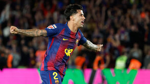 João Cancelo deverá regressar ao Al Hilal depois do empréstimo ao Barcelona