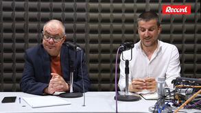 «António Silva perdeu espaço para Tomás Araújo no Benfica vítima da própria decisão de ter continuado no clube»
