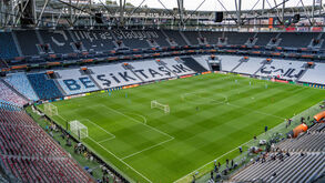 Vista geral do Besiktas Park, palco da final da Liga Europa