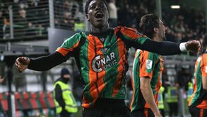 Sporting garante reforço no mercado italiano: Doumbia esperado em Lisboa na próxima semana