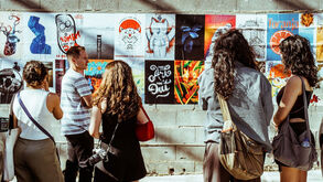 A Poster Mostra® regressa a Marvila com cartazes e visita guiada