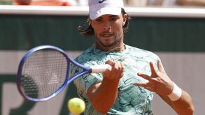 Jaime Faria avança para a terceira ronda de Roland Garros após vitória