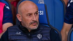 Vincenzo Italiano deixa comando técnico do Bolonha