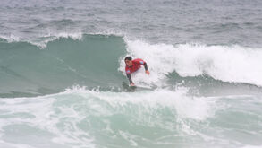 Elite do bodysurf nacional ruma à Vagueira