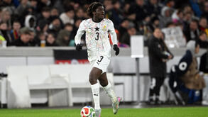 Caleb Yirenkyi ao serviço do Gana