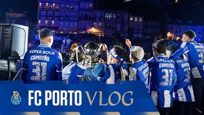 FC Porto mostra o outro lado da festa do título: 35 minutos de dragões em delírio