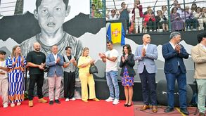 CR7 homenageado com mural 