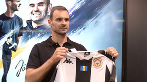 João Gião apresentado no Nacional