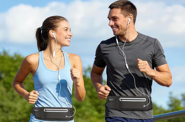 Faça chuva ou faça sol! Proteja todos os seus bens enquanto faz exercício com esta bolsa de cintura
