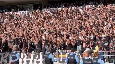 Arrepiante Académica 'colocou' 26 mil adeptos no Cidade de Coimbra para festejar subida à 2.ª Liga