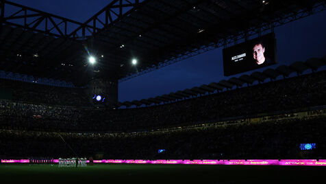 Alex Zanardi homenageado em San Siro