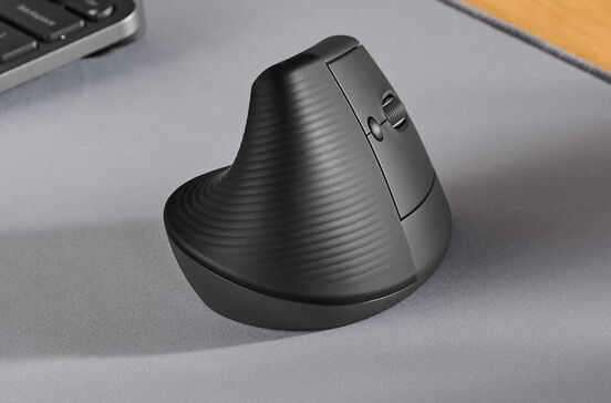 Acabaram-se as dores no pulso: passar muito tempo ao computador vai ser mais fácil com este rato ergonómico