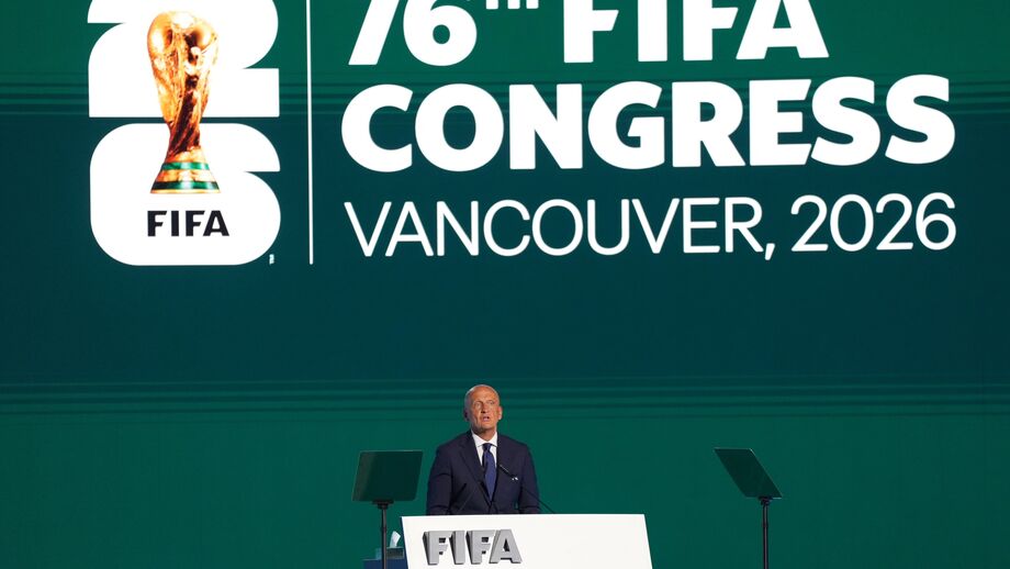 Pierluigi Collina falou no Congresso da FIFA em Vancouver