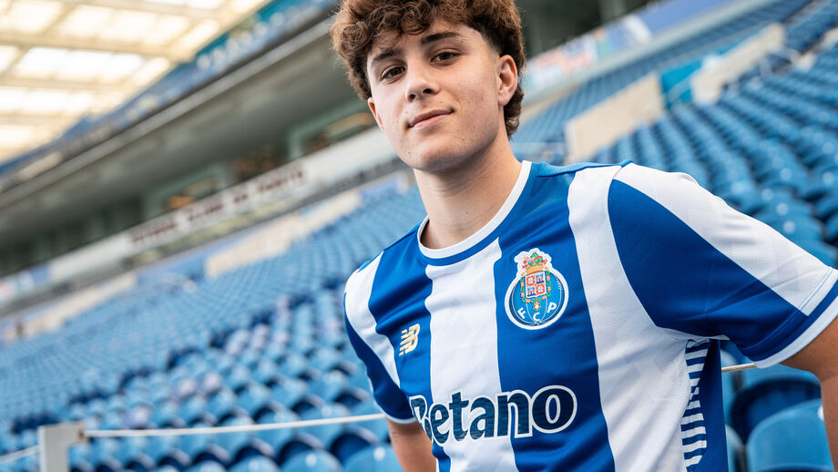 André Miranda prolongou ligação