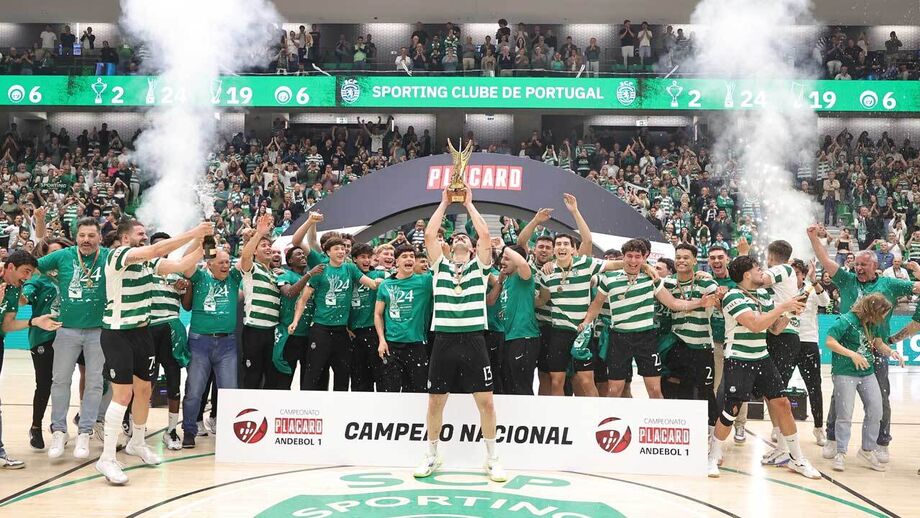 Sporting sagrou-se tricampeão de andebol