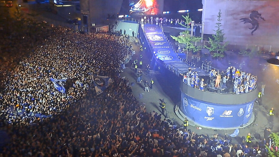 As imagens da festa do título