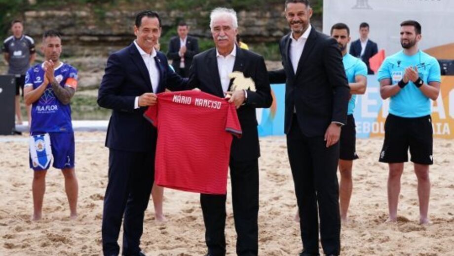 Homenagem a Mário Narciso no futebol de praia português
