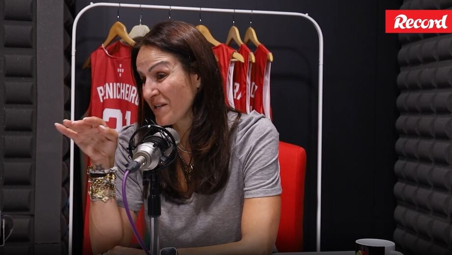 Ex-internacional portuguesa é a convidada do 6.º episódio do 'Dois para um'