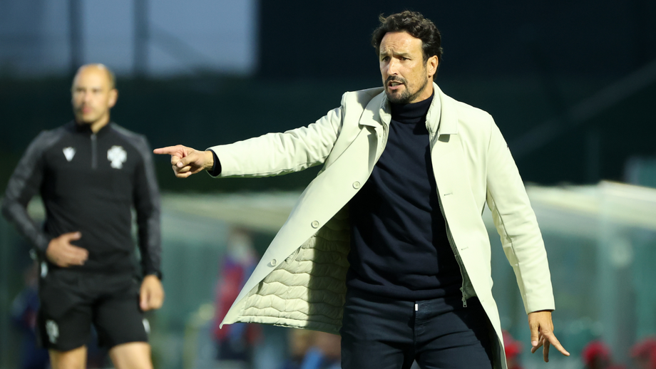 César Peixoto, treinador do Gil Vicente, durante o jogo com o Rio Ave