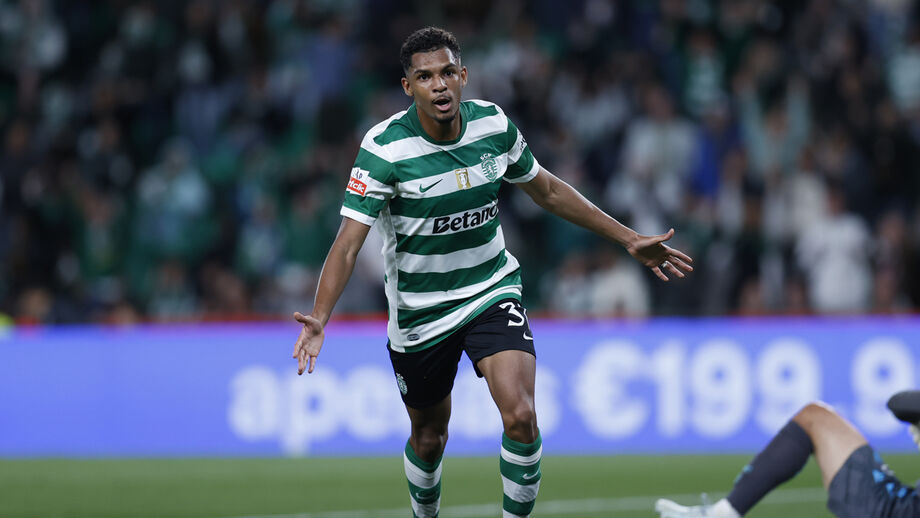 Luis Guilherme festeja o golo marcado ao V. Guimarães