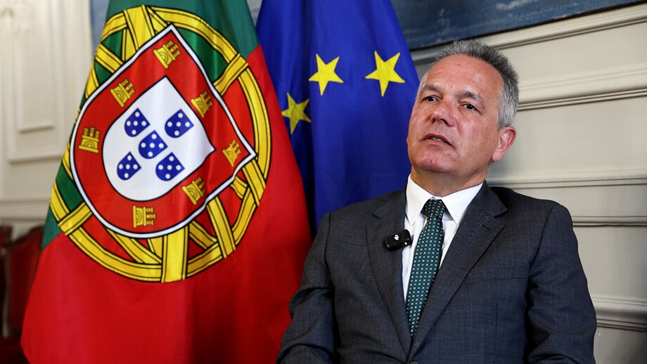 Entrevista Record a Paulo Simões Ribeiro, Secretário de Estado Adjunto e da Administração Interna