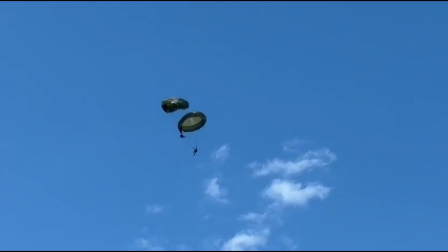 O salto de paraquedas que deixou dois militares feridos em Tancos