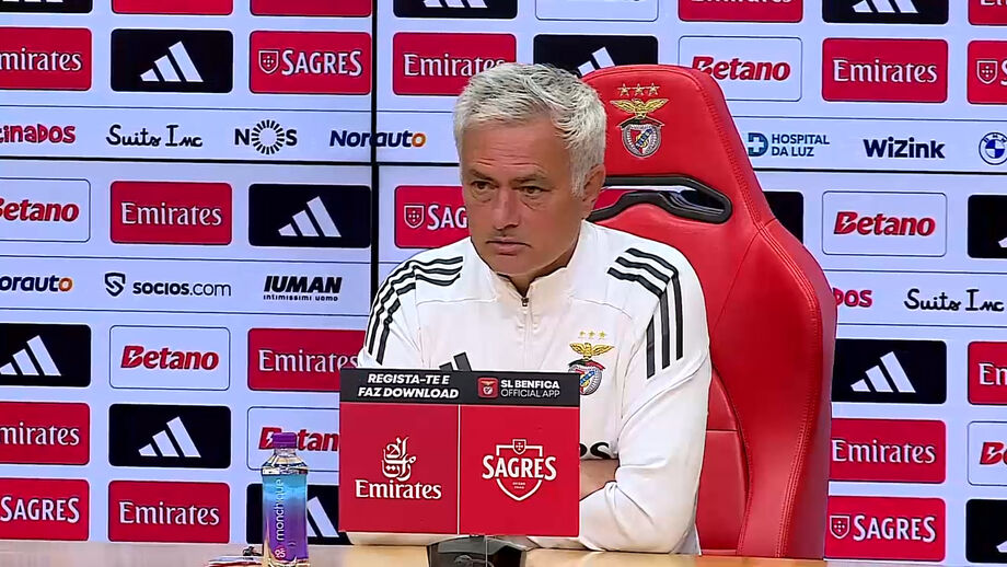 Treinador do Benfica lembra que os minhotos ainda não confirmaram o 4.º lugar do campeonato