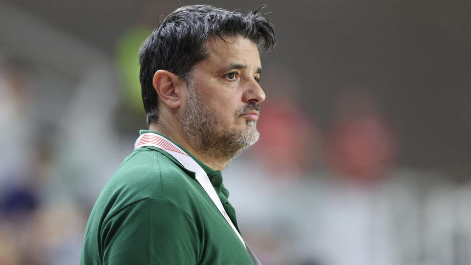 Nuno Dias deixa rasgados elogios à equipa do Sporting depois da conquista da Champions de futsal
