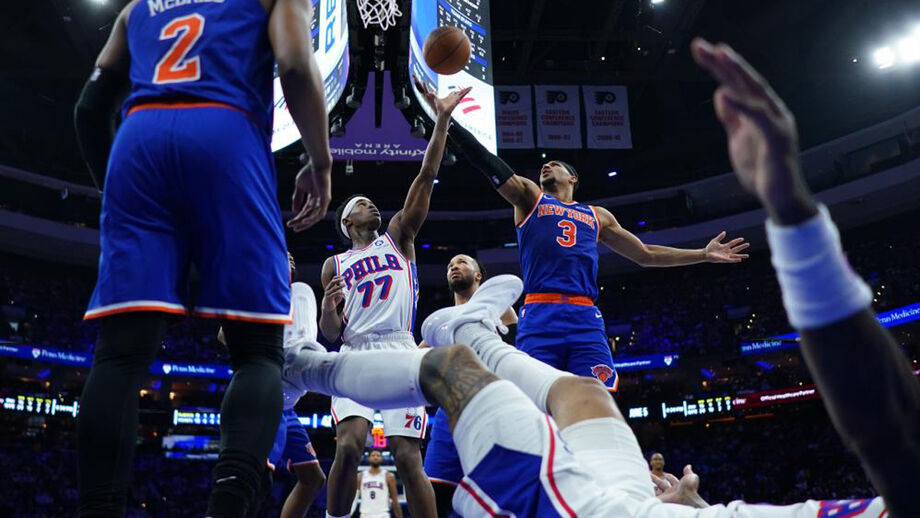 Knicks 'atropelam' 76ers e regressam à final da Conferência Este