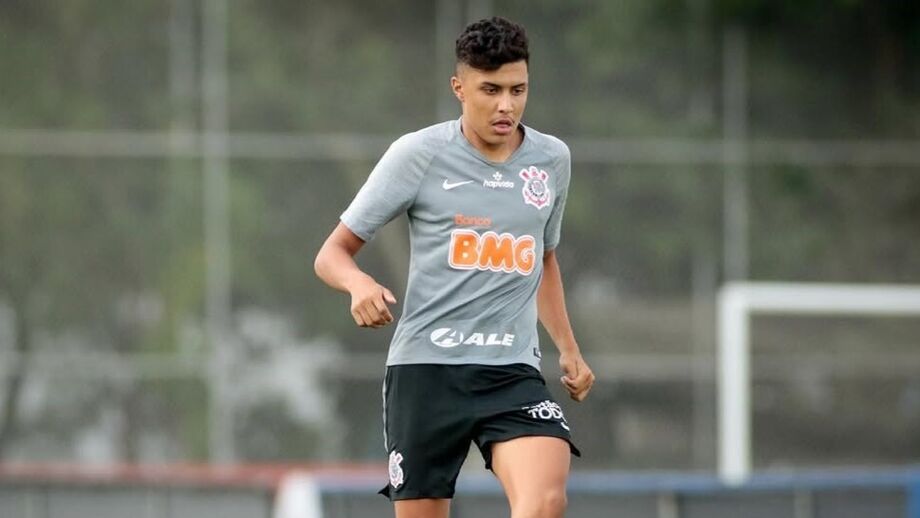 Kauê de Souza a treinar pelo Corinthians