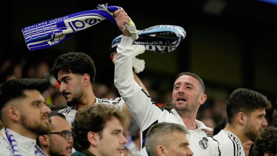 Cânticos de adeptos do Real Madrid resultam em multa