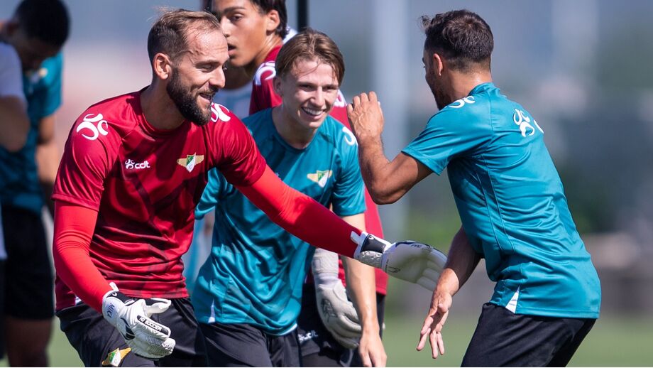 Mika está em final de contrato